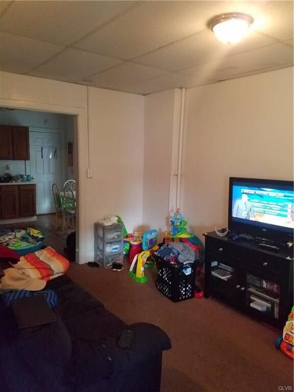 748 S 8th St, Allentown, PA 18103 - photo 7