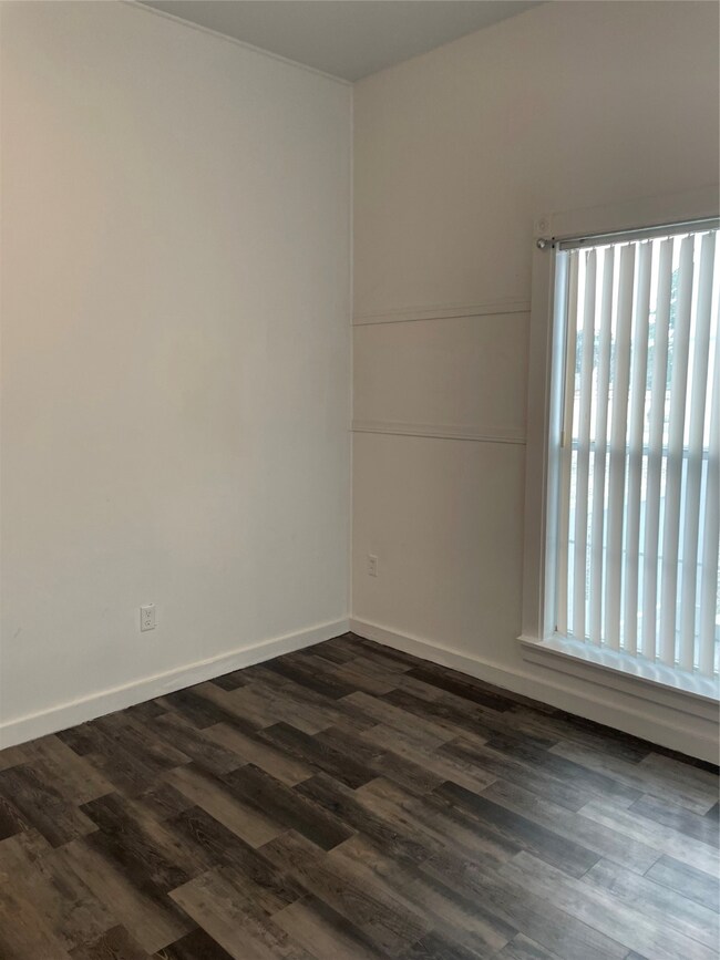 20892 Cochran Rd, Waller, TX 77484 - photo 6