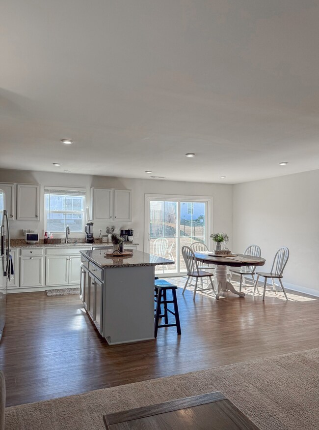 856 Wilkinson Ln, White House, TN 37188 - photo 6