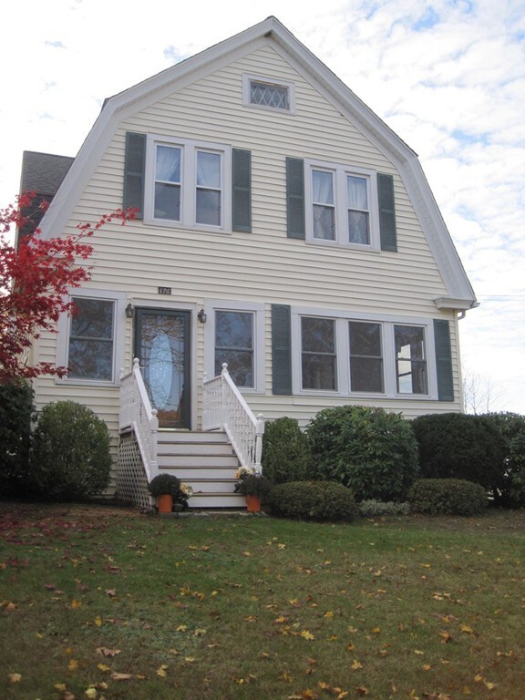176 Henshaw St, Leicester, MA 01524 - photo 2