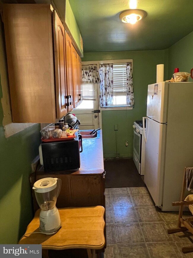 5413 Park Heights Ave, Baltimore, MD 21215 - photo 2