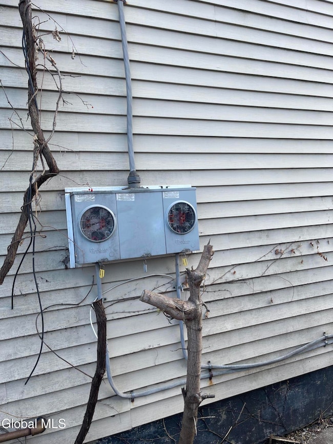 506 Hattie St, Schenectady, NY 12308 - photo 3