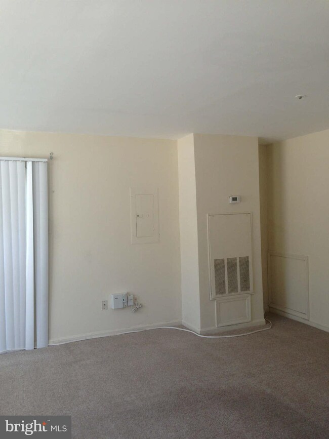 6800 Milltown Ct unit 2, District Heights, MD 20747 - photo 4