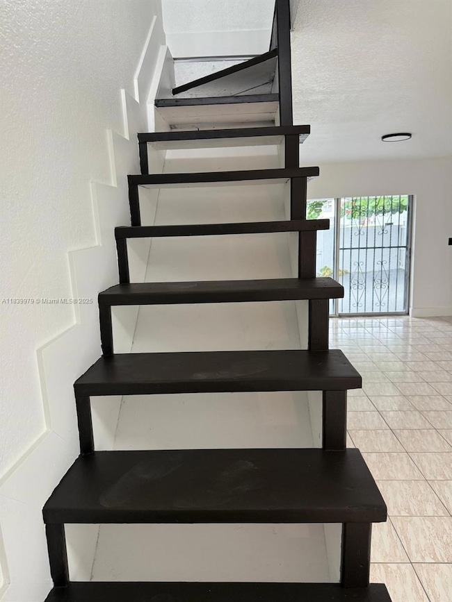 3860 W 11th Ln unit 1, Hialeah, FL 33012 - photo 6