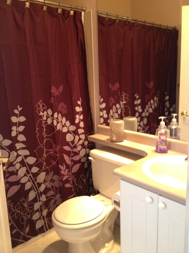 16125 Juanita Woodinville Way NE unit 708, Bothell, WA 98011 - photo 4