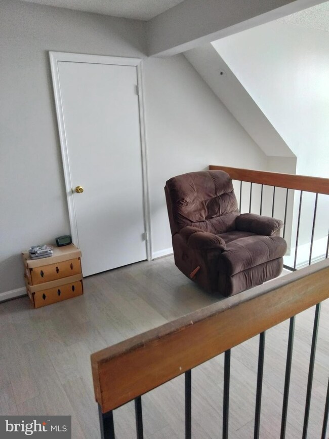 14007 Vista Dr unit 30, Laurel, MD 20707 - photo 7