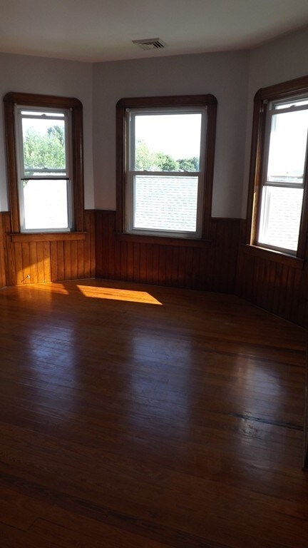 22 Shove St unit 3, Fall River, MA 02724 - photo 4