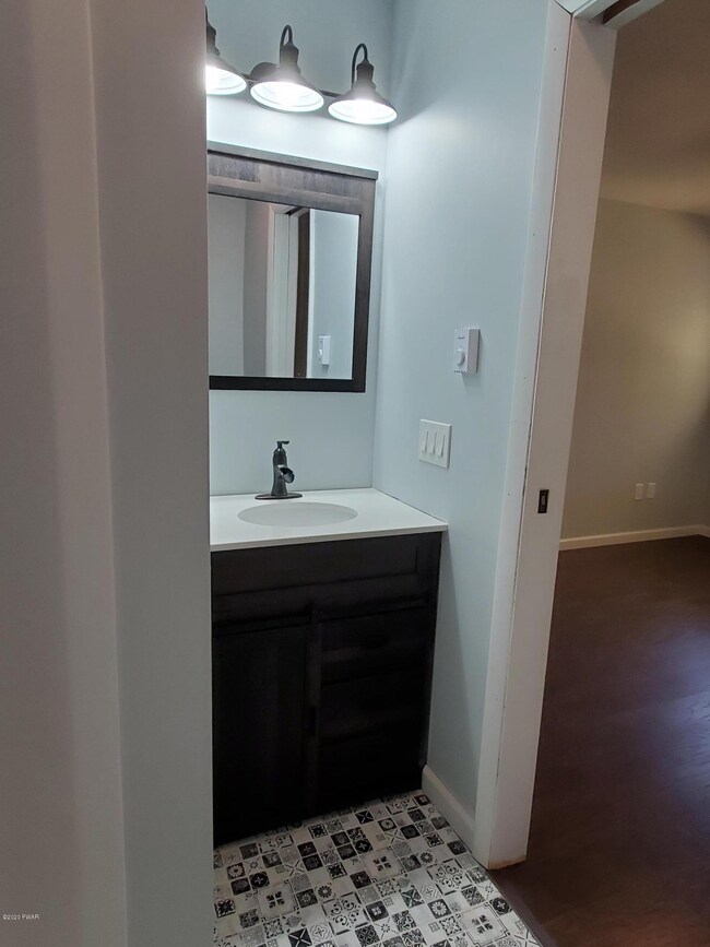 119 Hillside Dr, Lords Valley, PA 18428 - photo 7