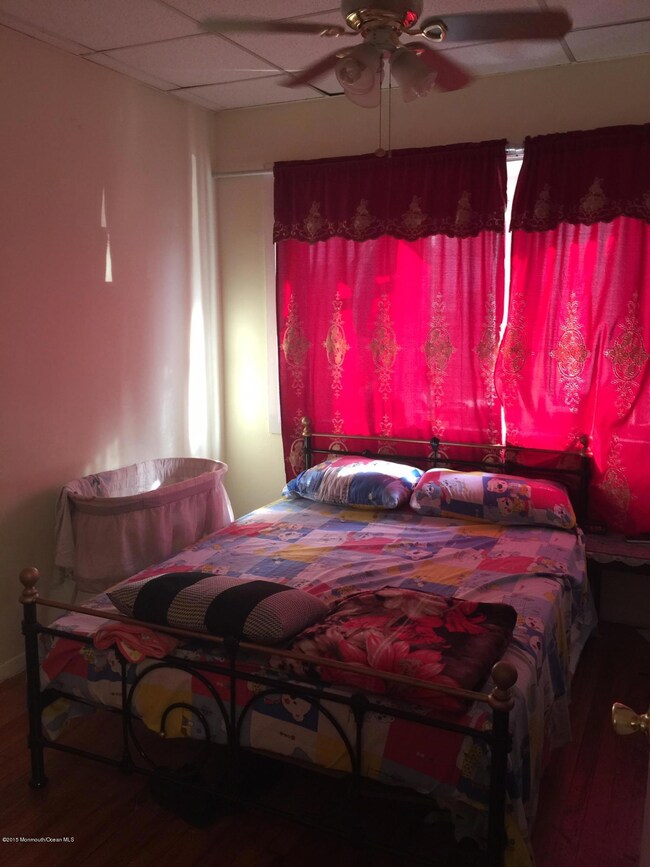 120 Roosevelt Ave, Jersey City, NJ 07304 - photo 3