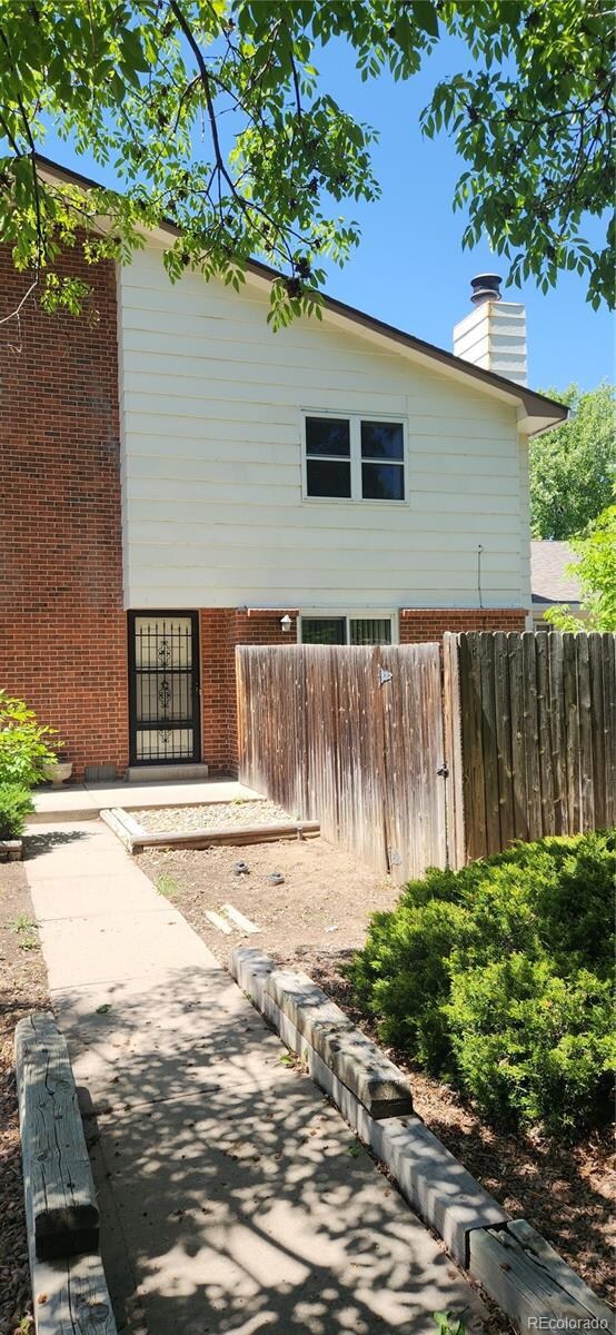 34 Nome Way unit B, Aurora, CO 80012 - photo 2