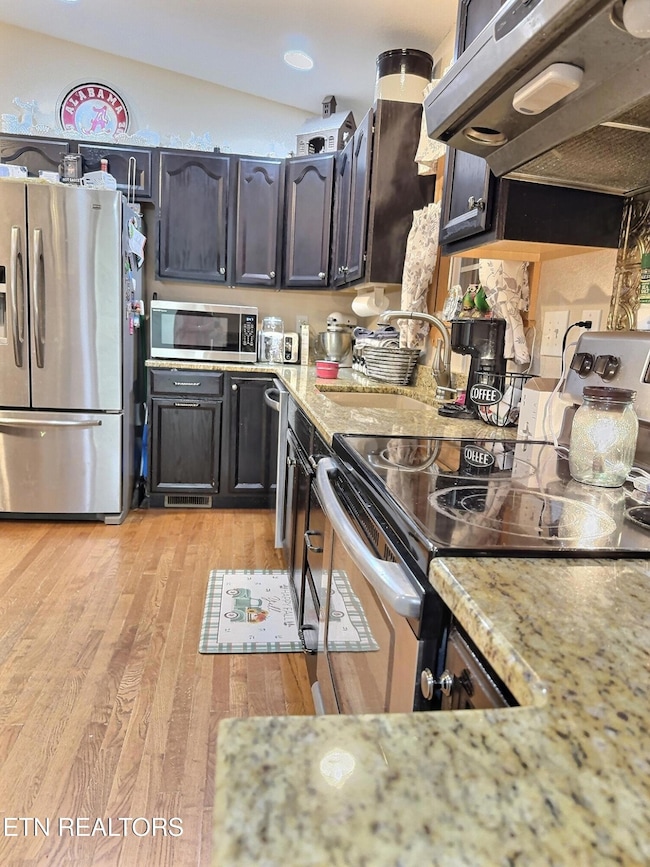 159 Carroll Hollow Rd, Clinton, TN 37716 - photo 6