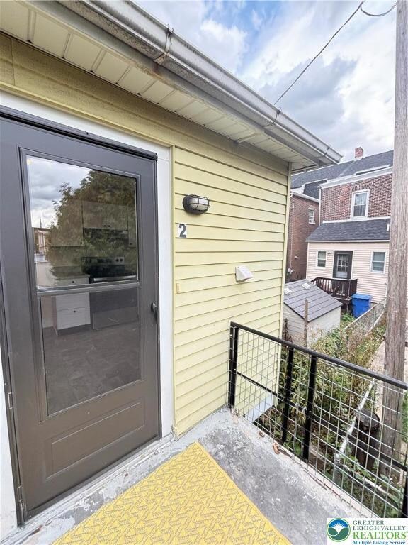 66 E Ettwein St unit 2, Bethlehem, PA 18018 - photo 3