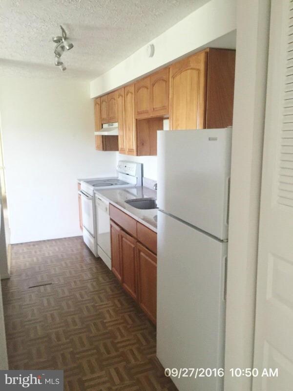 19601 Gunners Branch Rd unit L, Germantown, MD 20876 - photo 4