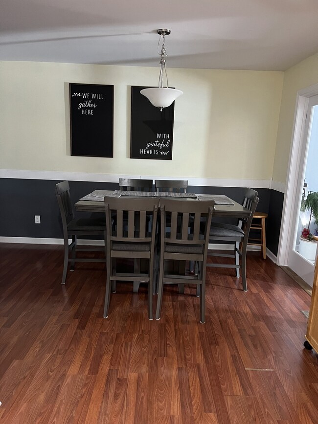 341 Trent Rd, Lafayette, TN 37083 - photo 6