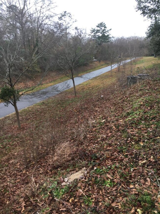 Columbus city walking trail