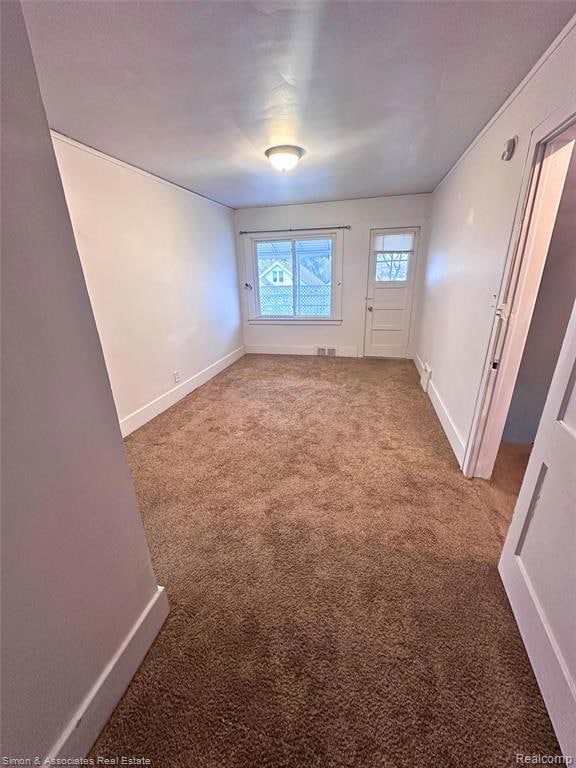 7252 Williamson St, Dearborn, MI 48126 - photo 2