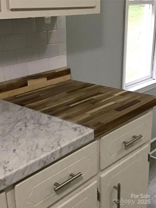 2610 Tablerock Rd, Lenoir, NC 28645 - photo 7