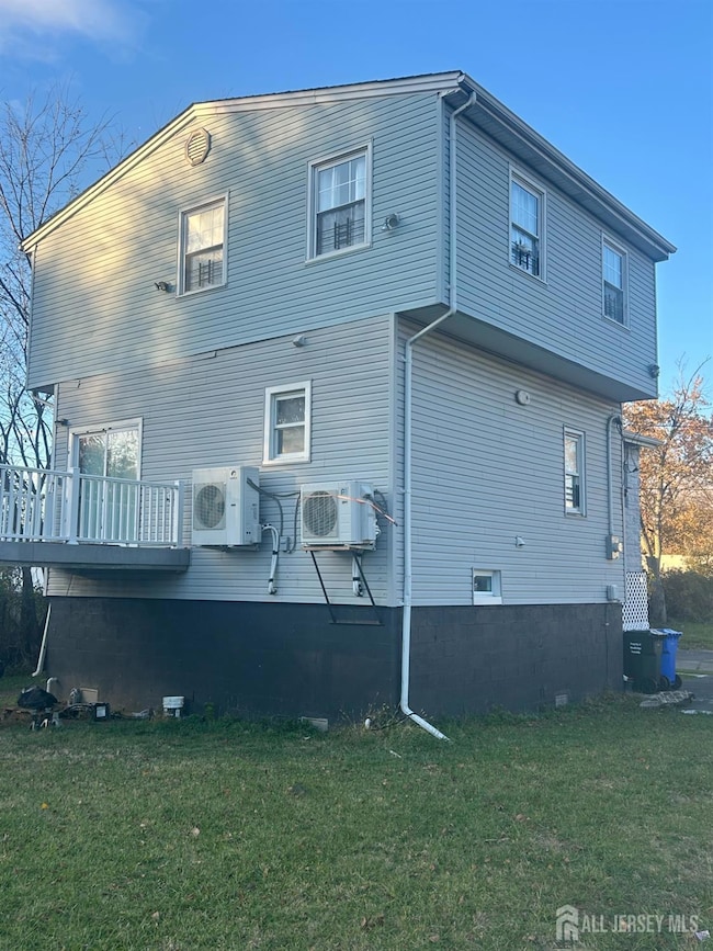 140 S Robert St, Sewaren, NJ 07077 - photo 4