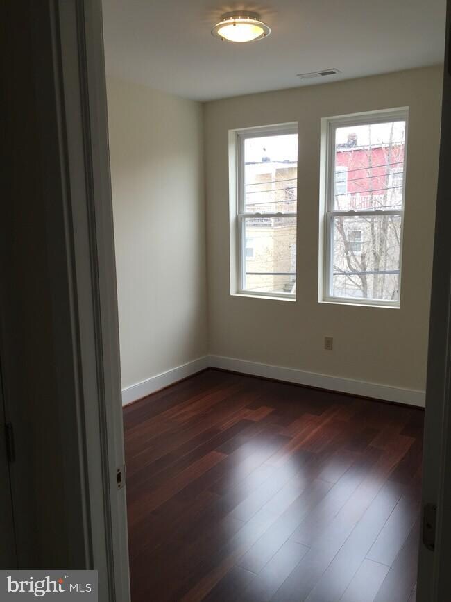 3003 Pelham Ave, Baltimore, MD 21213 - photo 6