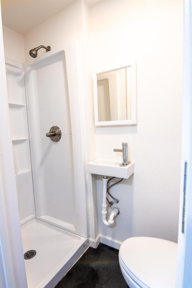 2905 W Washington St, Denison, TX 75020 - photo 7