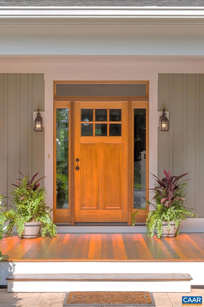 1846 Taylors Gap Rd, Charlottesville, VA 22903 - photo 3