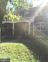 404 Westshire Dr, Catonsville, MD 21228 - photo 2