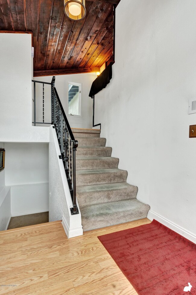 6_EntryStairway