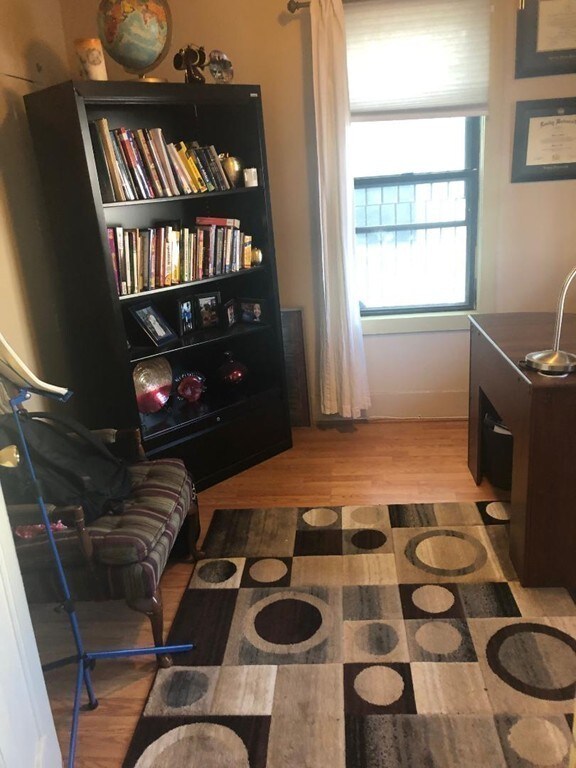 21 Bloomingdale St unit 1, Chelsea, MA 02150 - photo 6