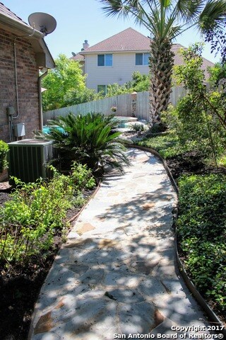11224 Indian Caves, Helotes, TX 78023 - photo 4
