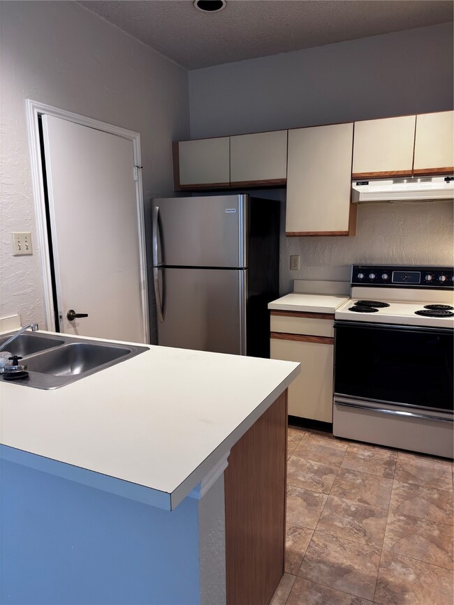 6248 Oram St unit 12, Dallas, TX 75214 - photo 4