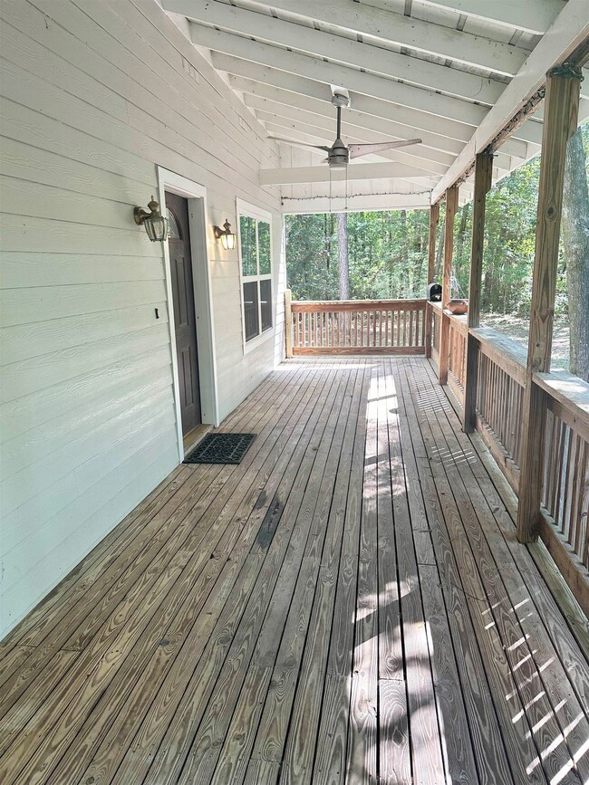 256 Wildflower Ln, Crawfordville, FL 32327 - photo 6