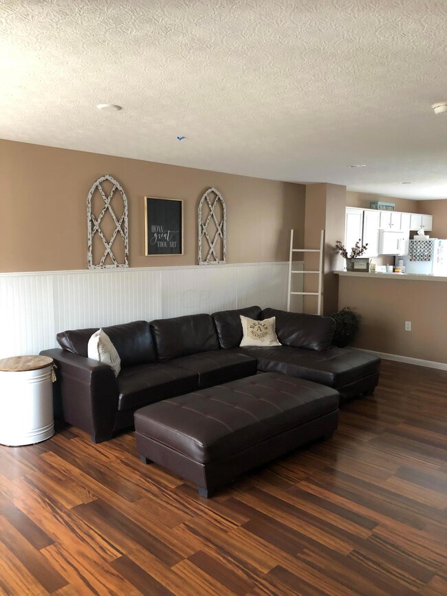 6572 Crab Apple Dr, Canal Winchester, OH 43110 - photo 6