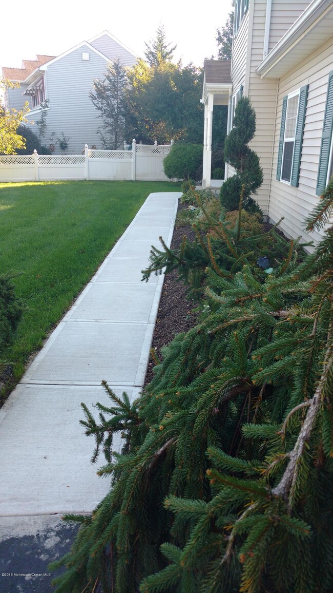 2 Overlook Ct, Manchester, NJ 08759 - photo 4