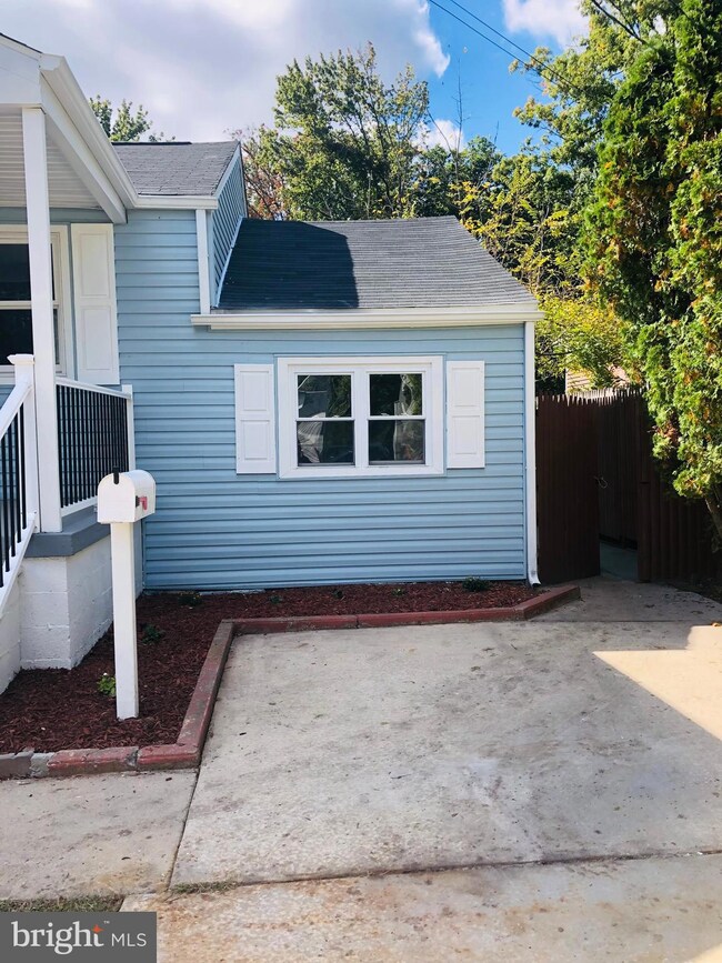 36 Pelczar Ave, Essex, MD 21221 - photo 3