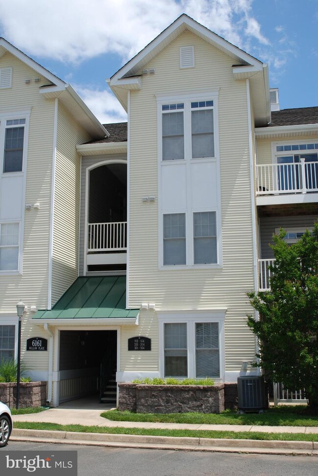 6161 Willow Place unit 202, Bealeton, VA 22712 - photo 2