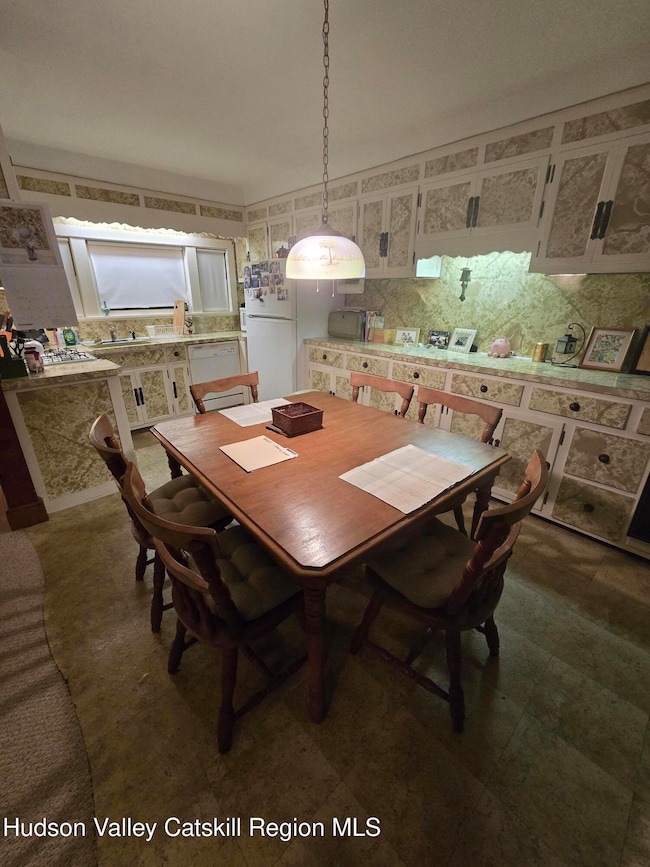 520 Upper Cherrytown Rd, Kerhonkson, NY 12446 - photo 3