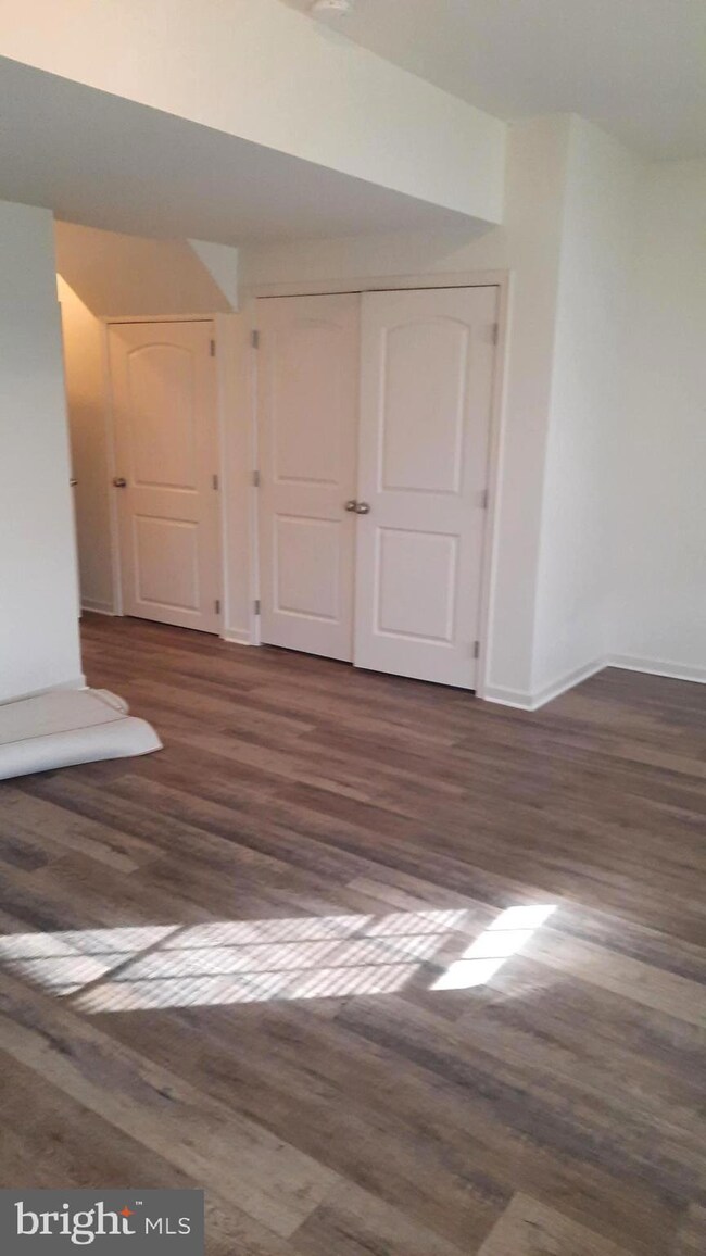 822 Admiral's Quay Dr, Mechanicsburg, PA 17055 - photo 4