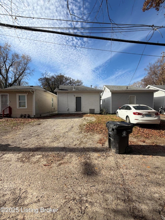 121 Boston Ct, Louisville, KY 40212 - photo 2