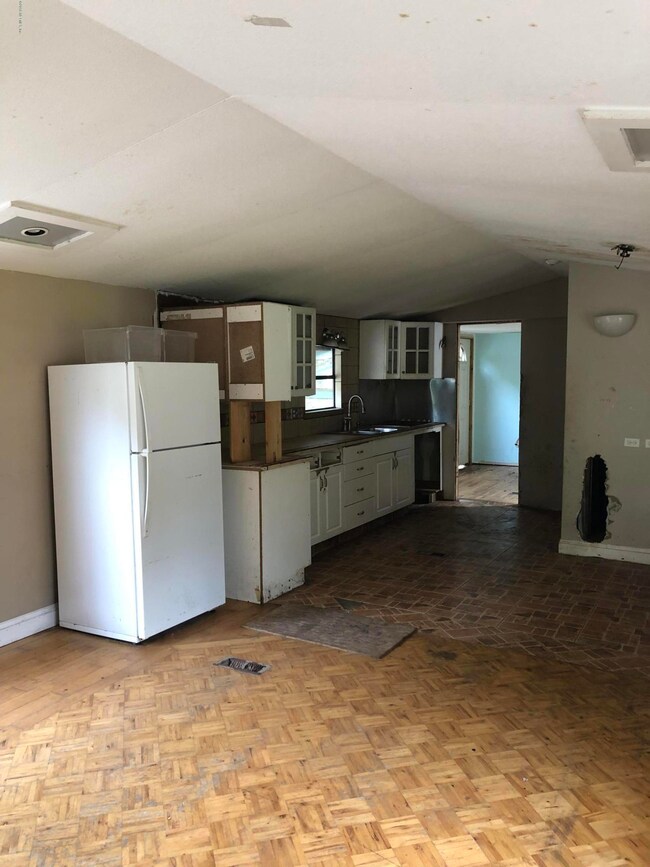 7900 Galveston Ave, Jacksonville, FL 32211 - photo 2