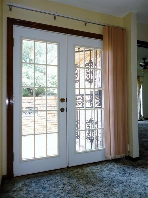 ENTRANCEWAY