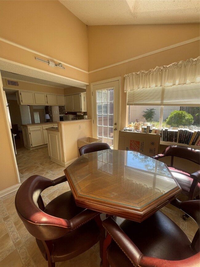 5047 Spruce Forest Dr, Houston, TX 77091 - photo 6