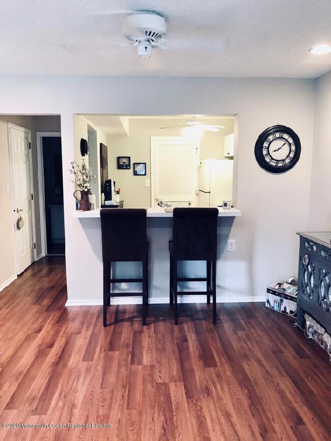 28 Phoenix Ct, Tinton Falls, NJ 07712 - photo 3