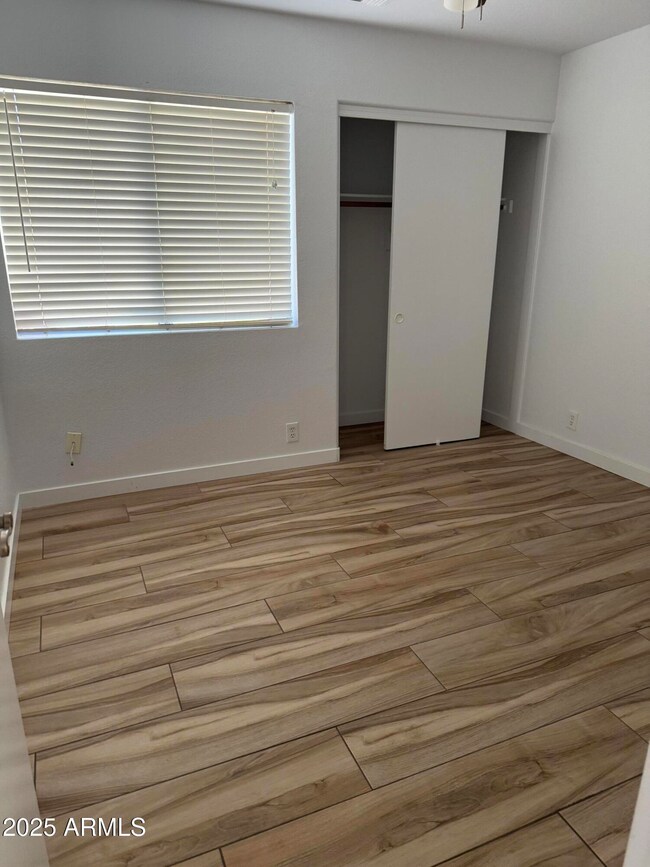 580 N Danyell Ct, Chandler, AZ 85225 - photo 5