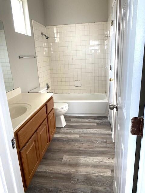 7508 Lazy Creek Dr unit A, Austin, TX 78724 - photo 6