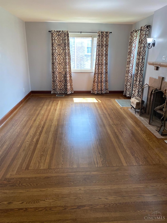 5252 Relluk Dr, Cincinnati, OH 45238 - photo 4