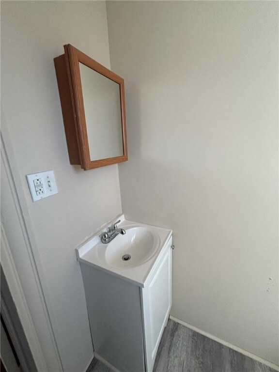 410/410 1/2 Stephens St, Connellsville, PA 15425 - photo 5