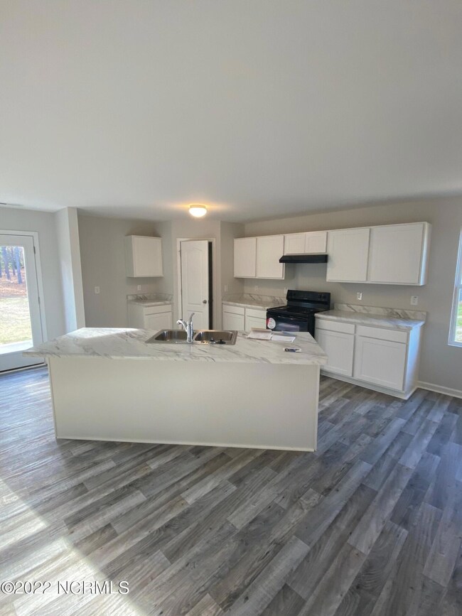 Kitchen 2