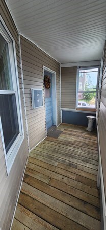 17 Arlington St unit 1, Worcester, MA 01604 - photo 7