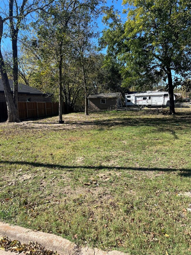 618 Freeman St, Sulphur Springs, TX 75482 - photo 7