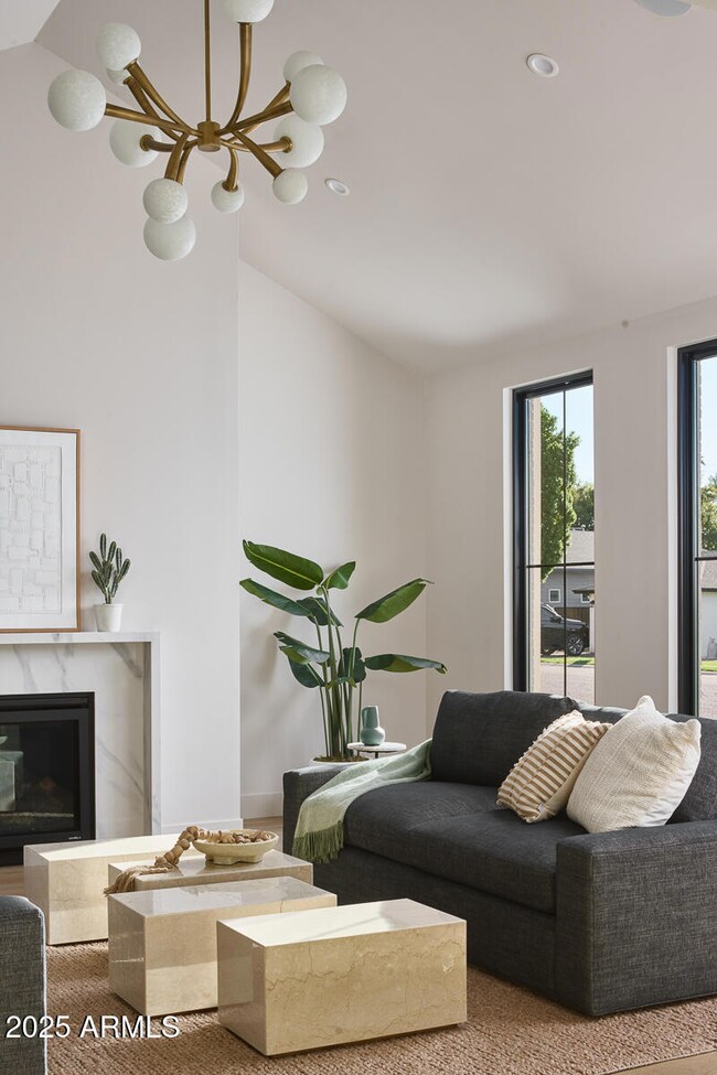 4215 N 34th St, Phoenix, AZ 85018 - photo 7